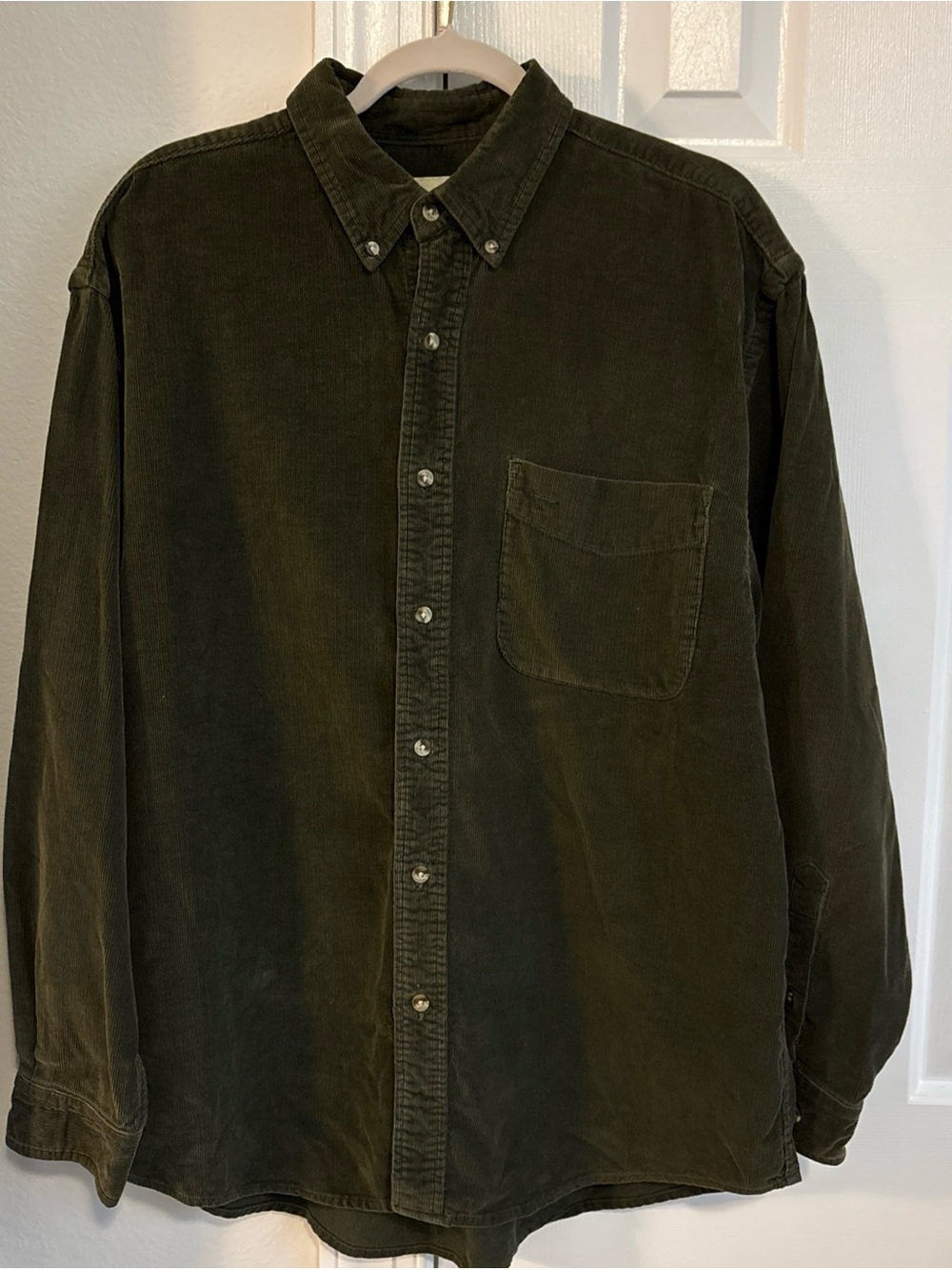 Eddie Bauer Men's Brown Corduroy Button-Down Shirt Sz Large